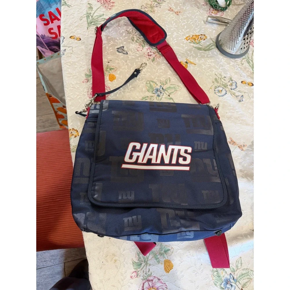 NFL New York Giants Messenger Bag Backpack Convertible Navy Blue Red Crossbody